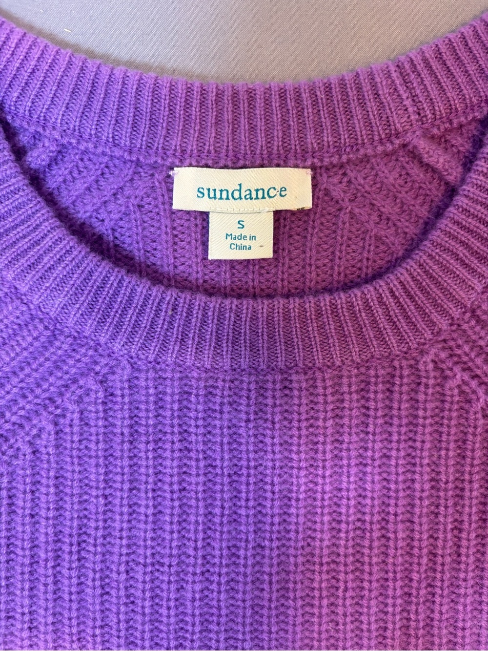 SUNDANCE 100% Cashmere Crew Neck Size Small New Without Tags. - Picture 5 of 6